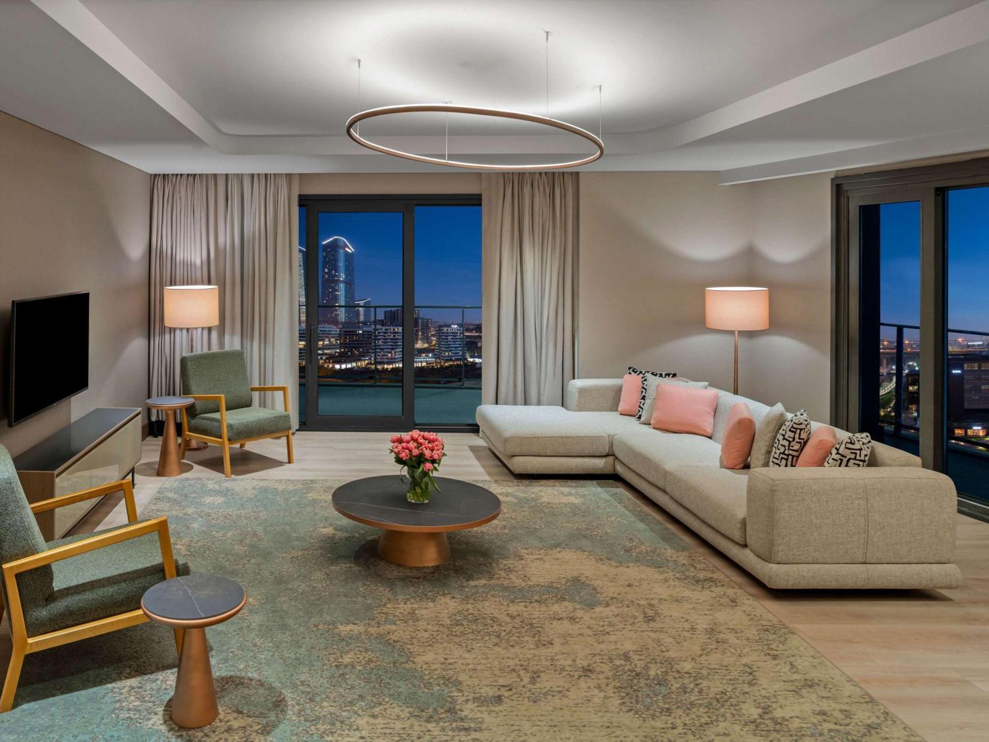 ホテル Moevenpick Living Istanbul Saklivadi エクステリア 写真