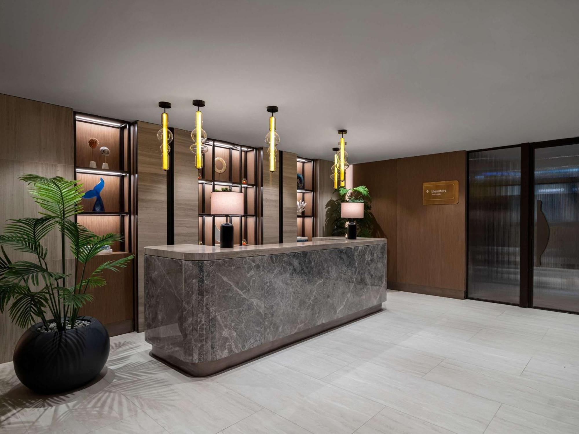 ホテル Moevenpick Living Istanbul Saklivadi エクステリア 写真
