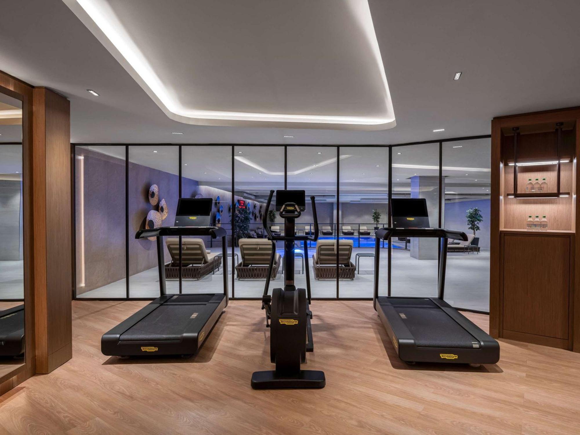 ホテル Moevenpick Living Istanbul Saklivadi エクステリア 写真