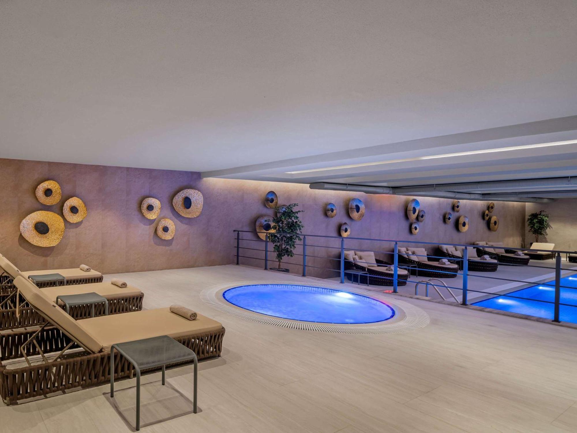 ホテル Moevenpick Living Istanbul Saklivadi エクステリア 写真