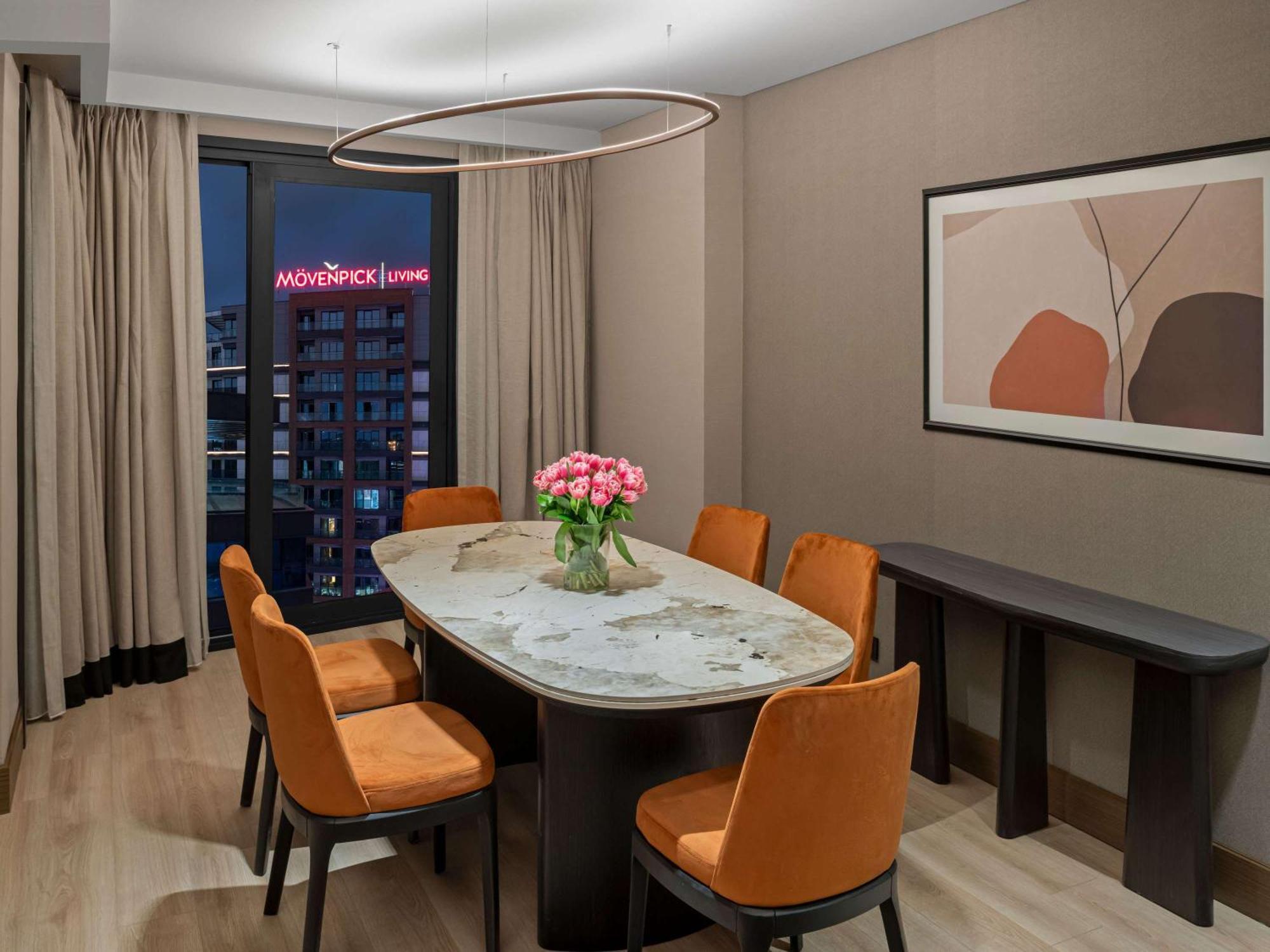 ホテル Moevenpick Living Istanbul Saklivadi エクステリア 写真