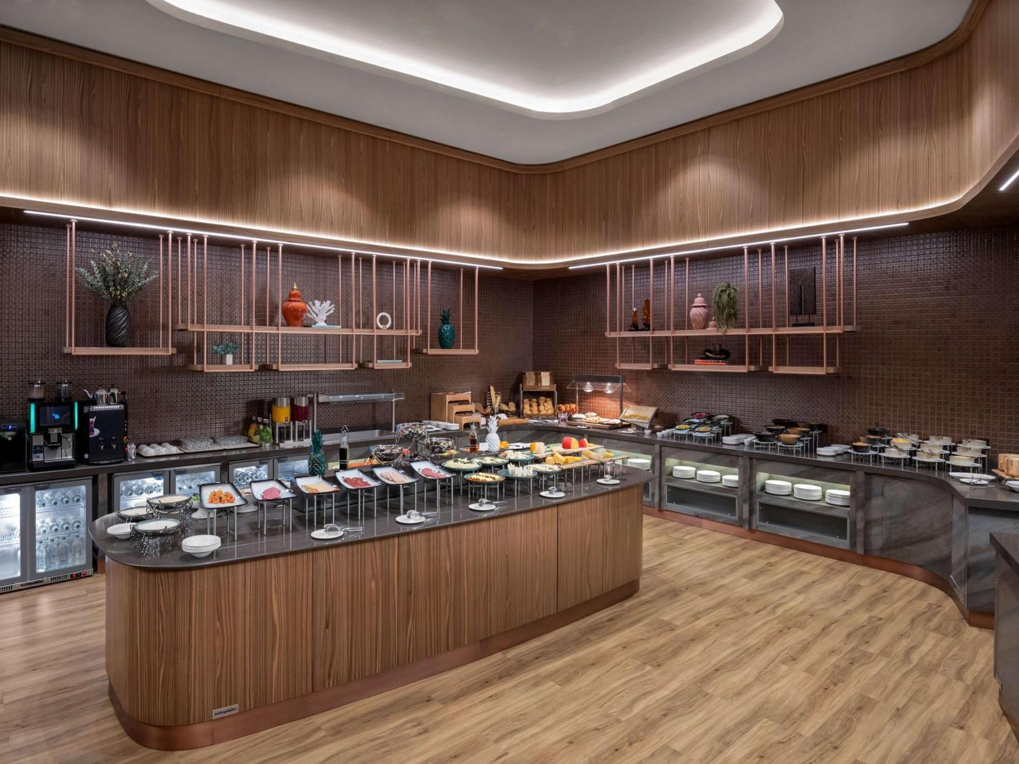 ホテル Moevenpick Living Istanbul Saklivadi エクステリア 写真