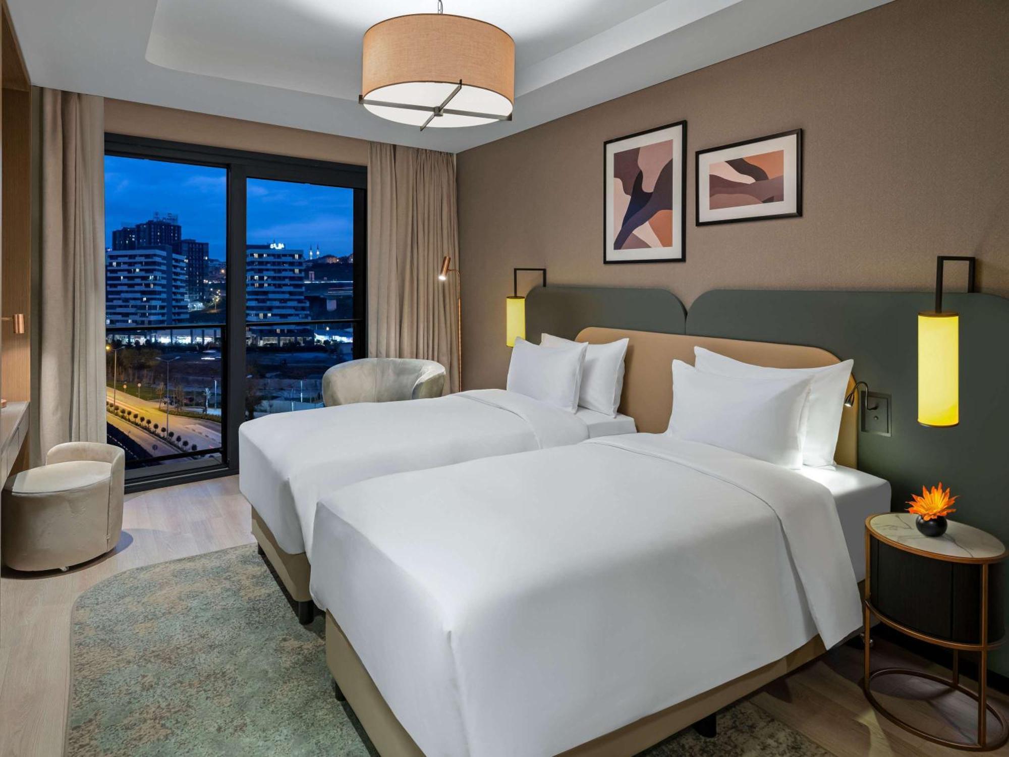 ホテル Moevenpick Living Istanbul Saklivadi エクステリア 写真