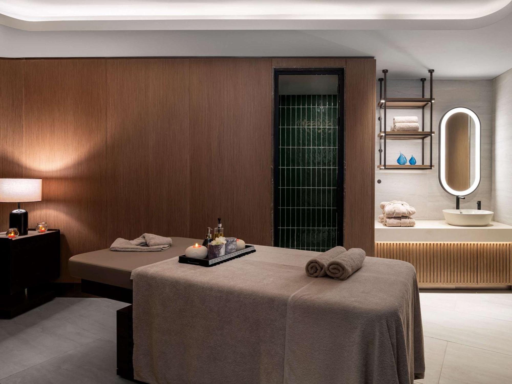 ホテル Moevenpick Living Istanbul Saklivadi エクステリア 写真